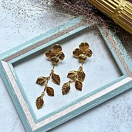 Çiçek ve Yaprak Sallantılı Küpe I Mev'Art Collection