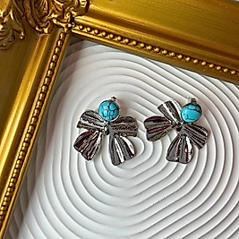 Firuze Fiyonk Küpe | Mev'Ahenk Collection